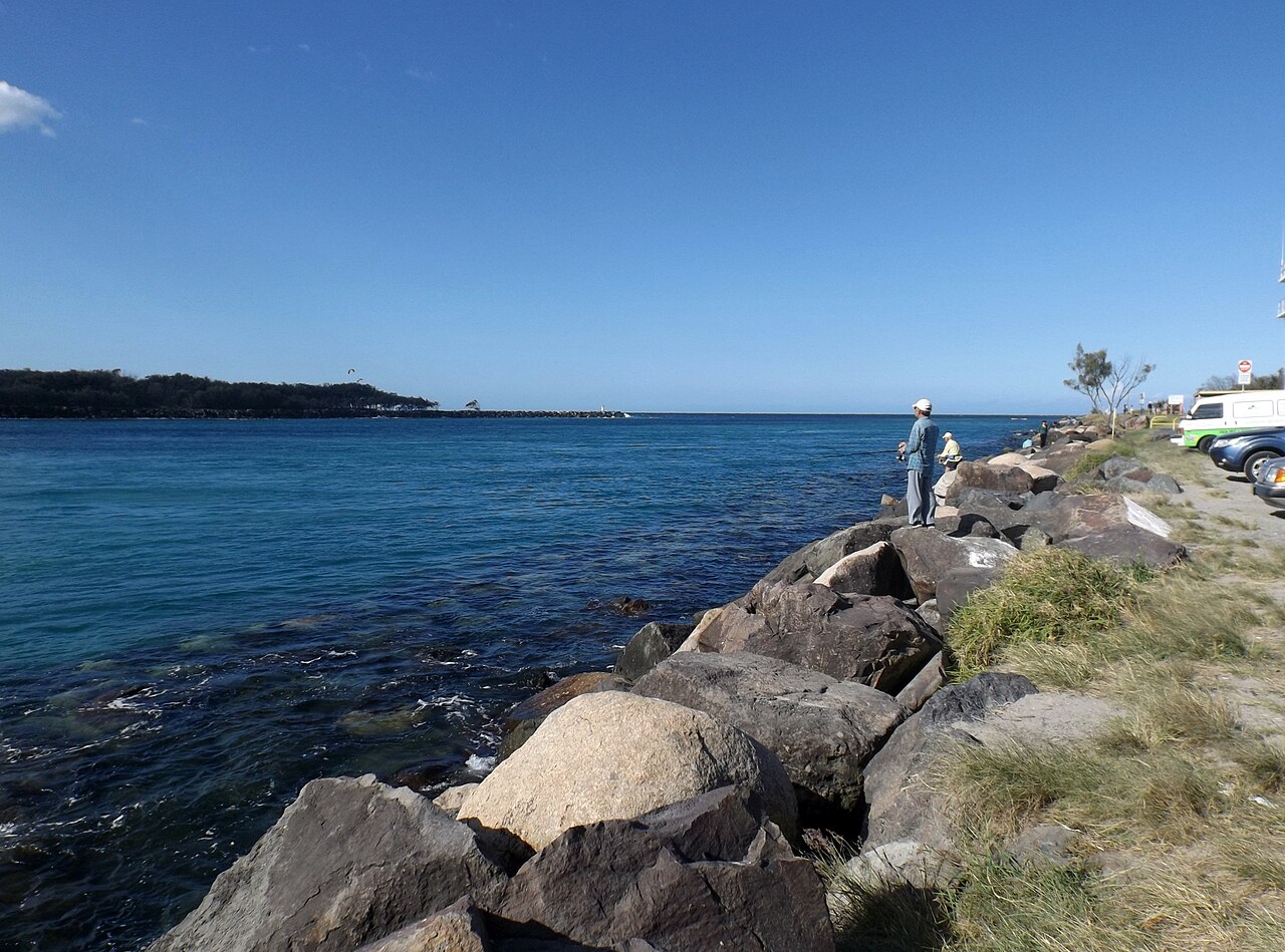 People fishing at the Gold Coast Seaway in Queensland