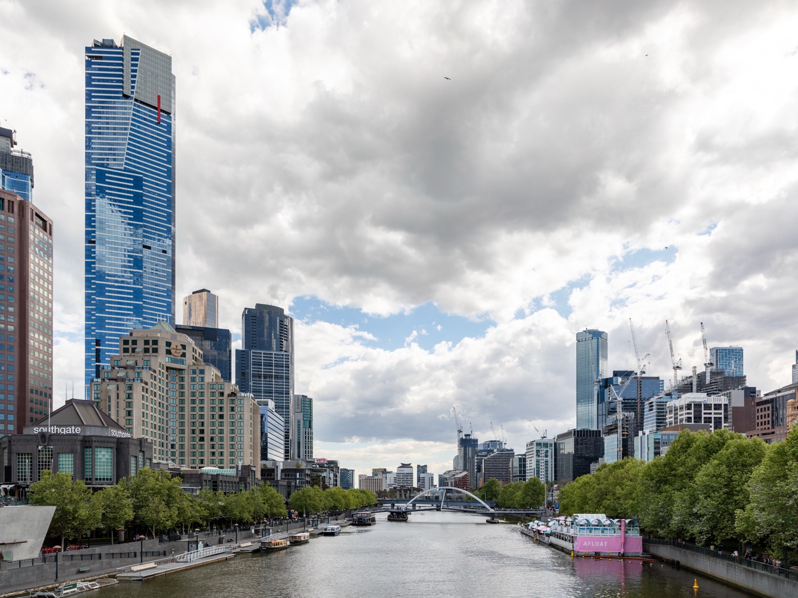 Yarra River flowing through central Melbourne in Victoria